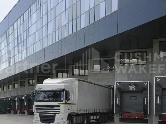 Industrie kaufen in Meyrin