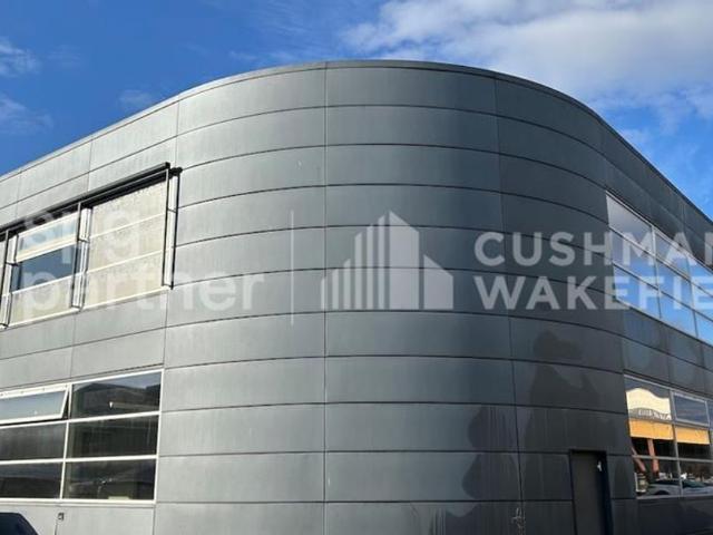 Industrie kaufen in Nyon, Waadt