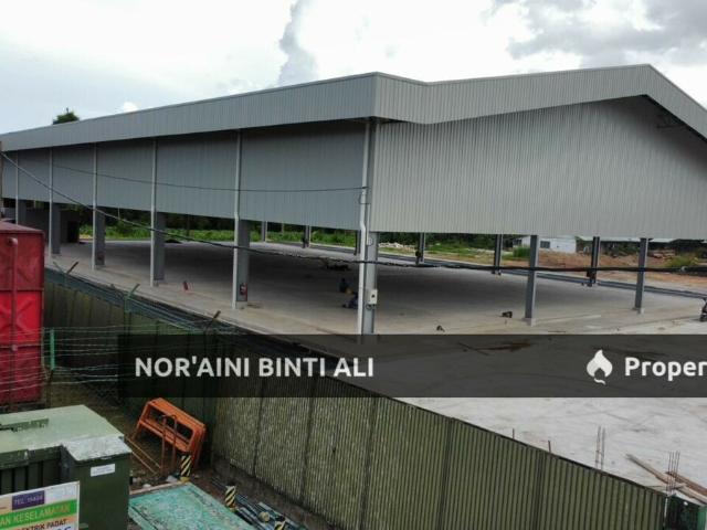 Warehouse for sale in Pahang