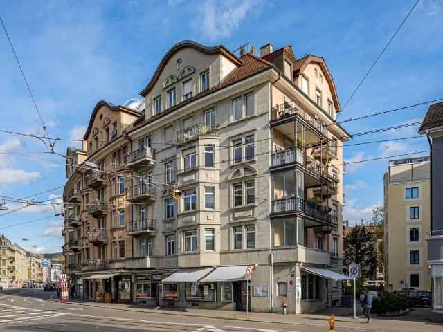 Industrie kaufen in Einigen, Zürich