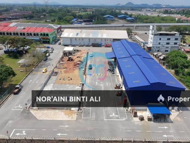 Shop for sale in Pahang