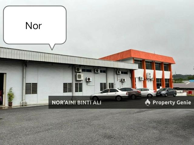 Warehouse for sale in Pahang