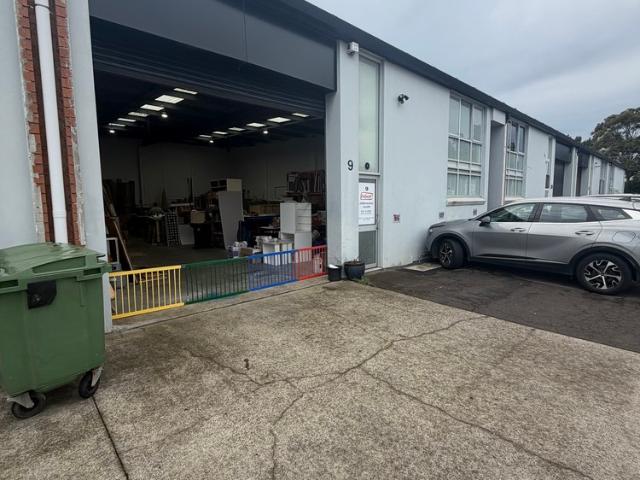 Warehouse for rent in Sutherland, New South Wales