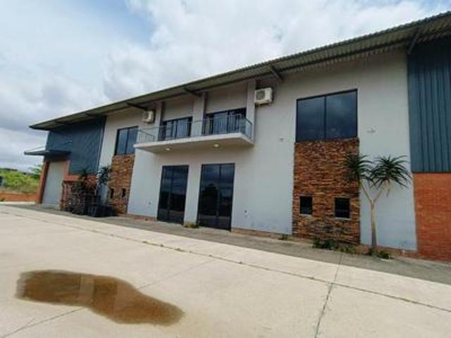 Commercial for rent in Nooitgedacht, Gauteng