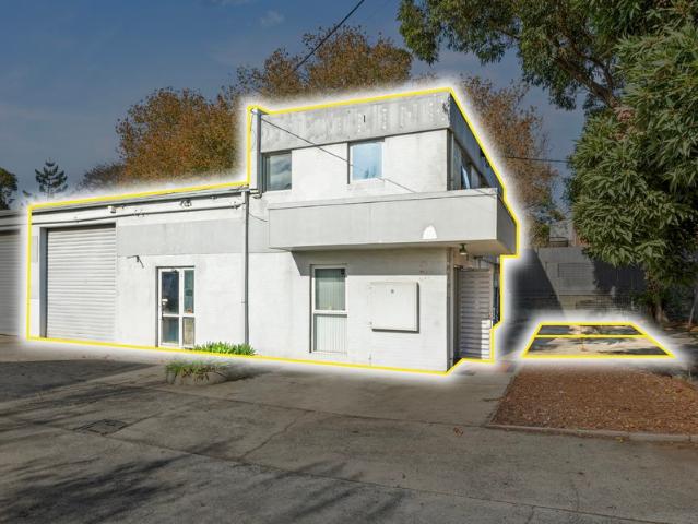 Warehouse for sale in Camerons Creek, Victoria
