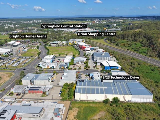 Warehouse for rent in Toombul, Queensland