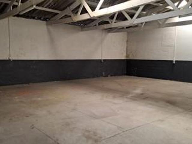 Commercial for rent in Port Elizabeth, Eastern Cape