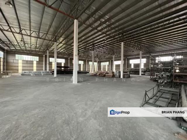 Warehouse for rent in Petaling, Alam Impian