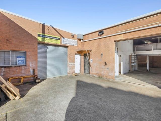 Warehouse for rent in Northern Beaches, Sydney