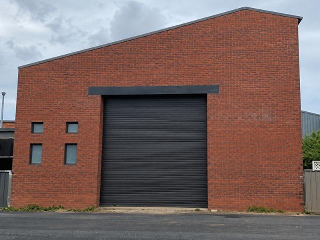 Warehouse for rent in Orange, New South Wales