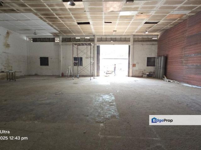 Warehouse for rent in Cheras, Kuala Lumpur