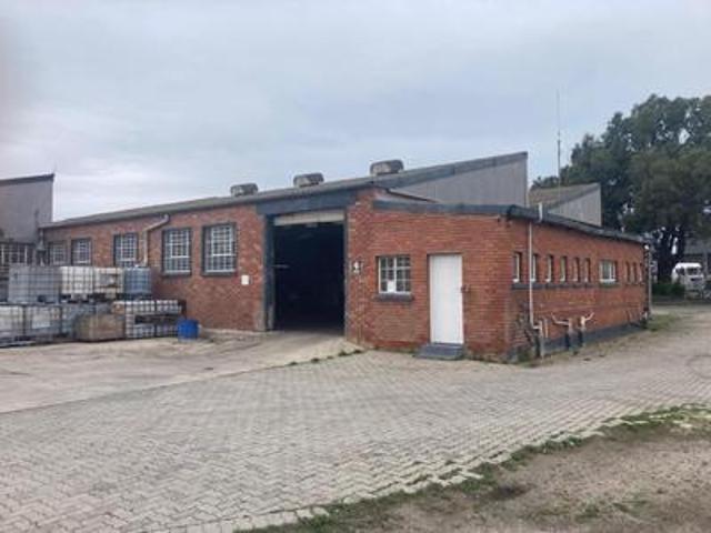 Commercial for rent in Port Elizabeth, Eastern Cape
