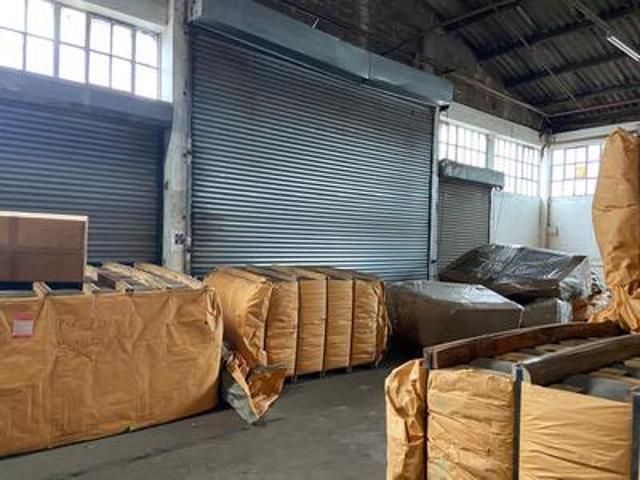 Commercial for rent in Port Elizabeth, Eastern Cape