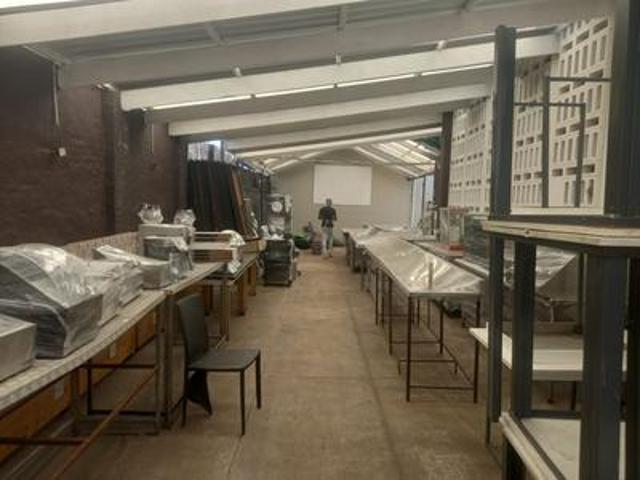 Commercial for rent in Port Elizabeth, Eastern Cape