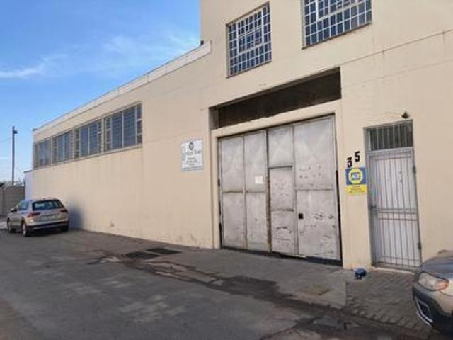 Commercial for rent in Port Elizabeth, Eastern Cape