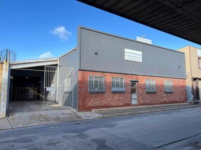 Commercial for rent in Port Elizabeth, Eastern Cape