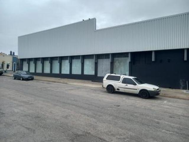 Commercial for rent in Port Elizabeth, Eastern Cape