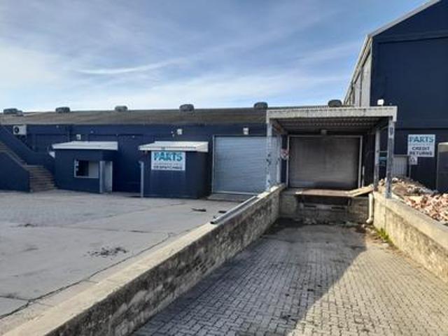 Commercial for rent in Port Elizabeth, Eastern Cape