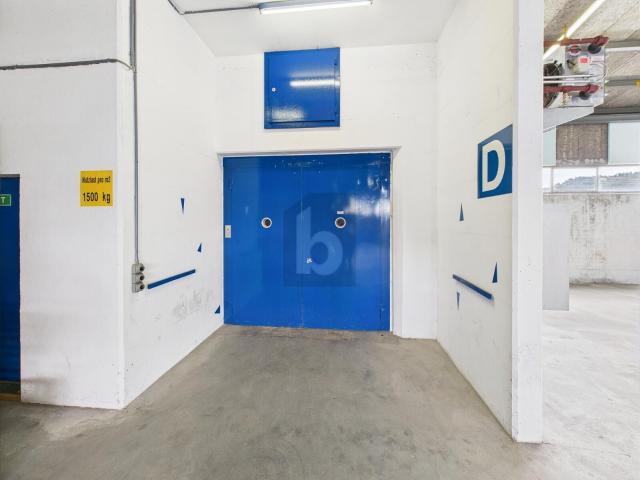 Industrie kaufen in Belp, Bern