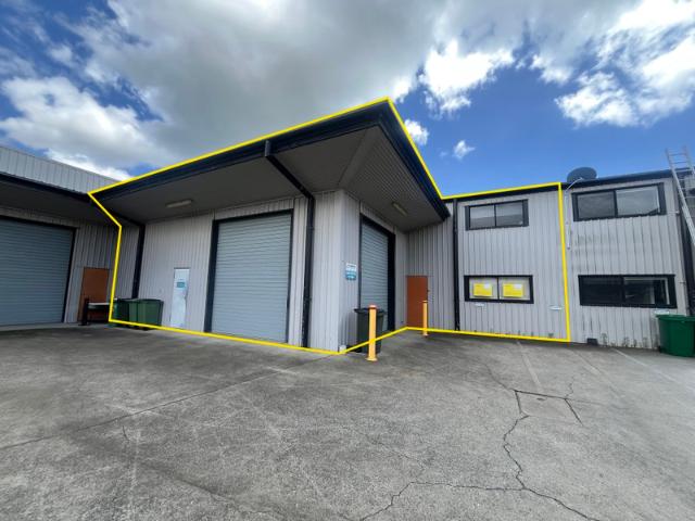 Warehouse for rent in Cannonvale, Queensland