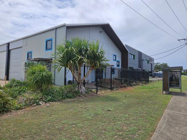 Warehouse for rent in Ambergate, New South Wales