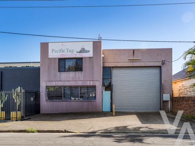 Warehouse for rent in Newcastle, Newcastle-Maitland