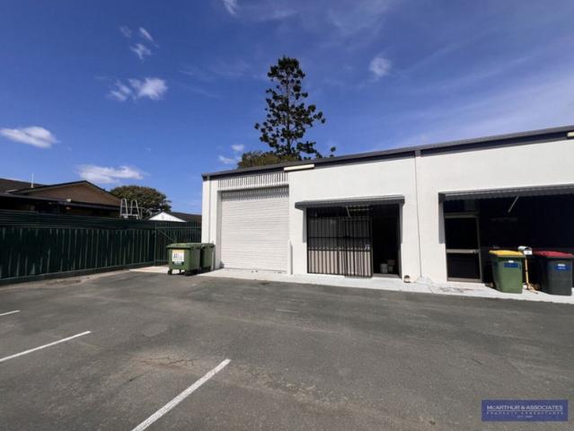 Warehouse for rent in Toombul, Queensland