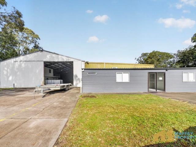 Warehouse for rent in Ambergate, New South Wales