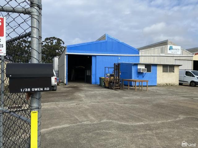 Warehouse for rent in Kelmscott, Western Australia