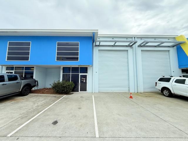 Warehouse for rent in Fernbrook, Queensland