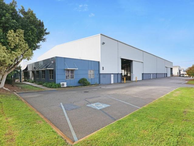 Warehouse for rent in Welshpool, Western Australia