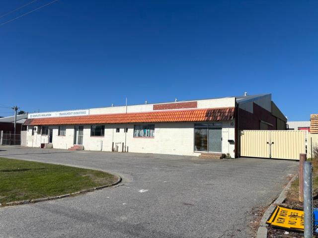Warehouse for rent in Stirling, Western Australia