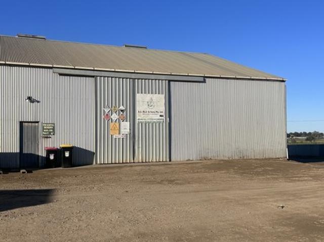 Warehouse for rent in Brinkley, South Australia