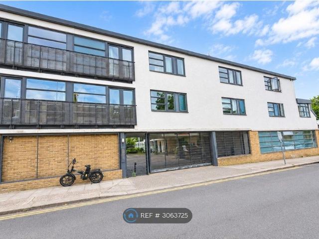 Apartment for rent in London Borough of Brent, Greater London