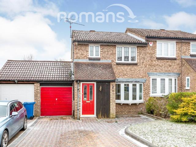 House for rent in Little Sandhurst