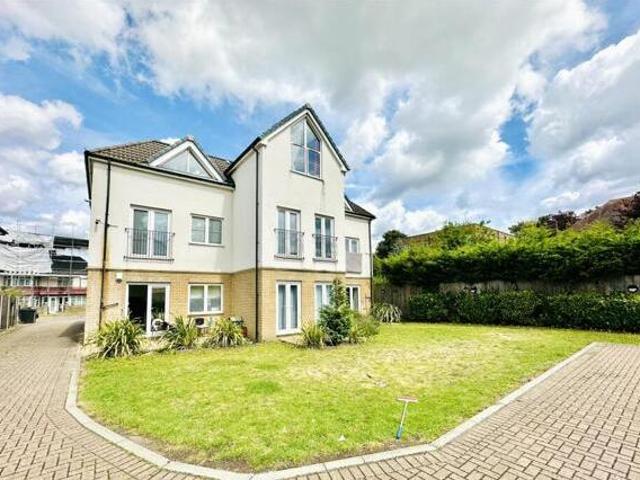 House for sale in Surrey