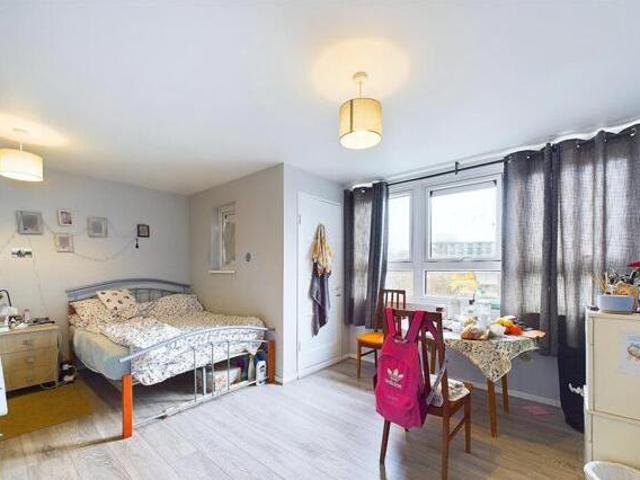 House for sale in Feckenham, City Of Bristol