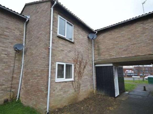 Room for rent in Corby