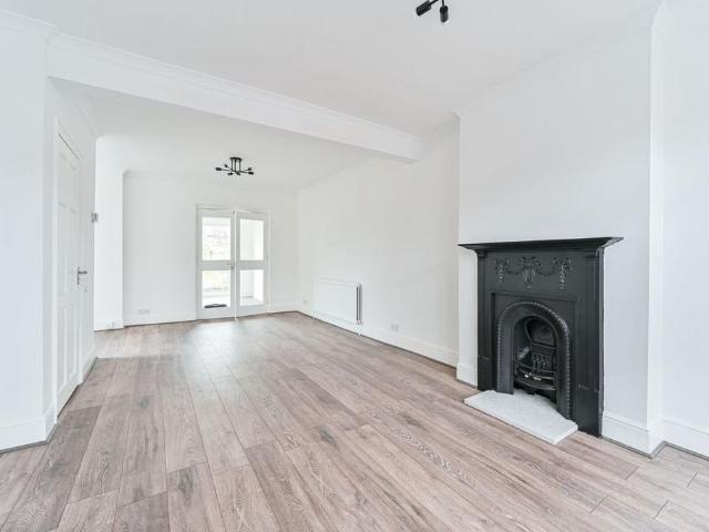 House for rent in Plumstead, Greater London