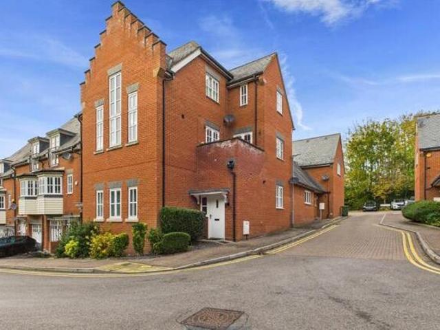 House for sale in Clements Park, Navestock Side