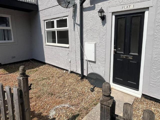 Apartment for rent in The Galleries, Navestock Side
