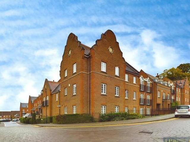 House for sale in Clements Park, Navestock Side