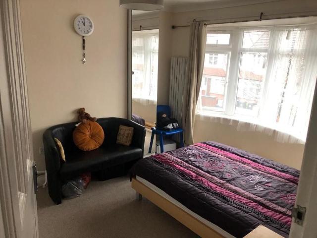 Room for rent in London Borough of Croydon, Thornton Heath