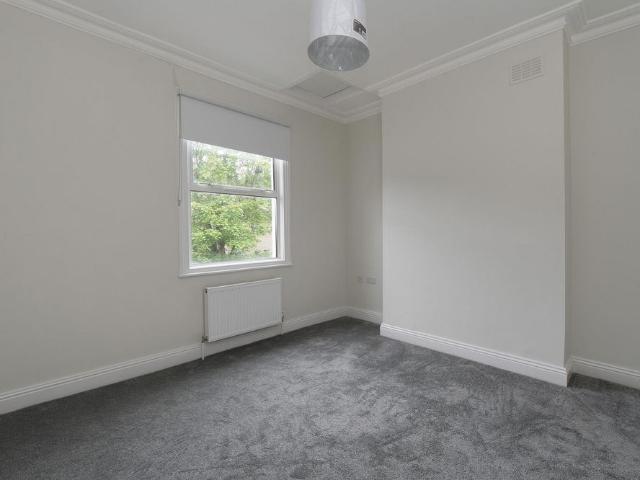 Apartment for rent in Maida Hill, Greater London