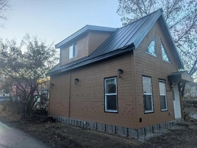 Apartment for rent in Wedgewood, Alberta