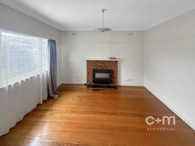 House for rent in Oak Park, Melbourne
