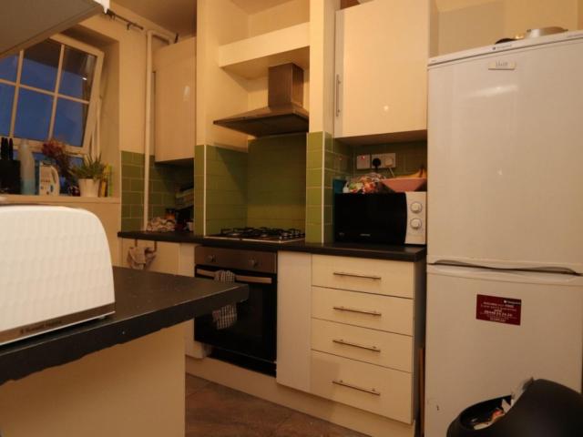 Room for rent in Highbury, Greater London