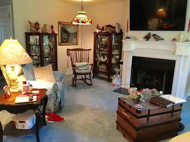 Condo for rent in Brick