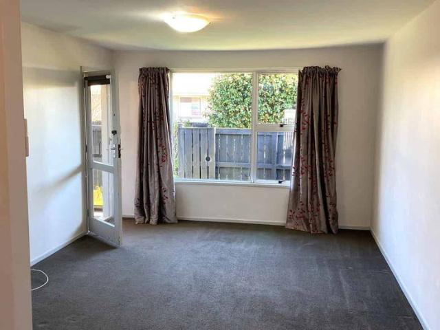 Apartment for rent in Heathcote, Canterbury