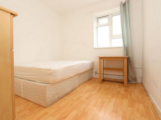 Room for rent in Bromley-by-Bow, Bow
